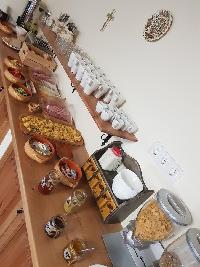 Toth Vendeghaz Es Apartmanhaz Ujfeherto Exterior foto
