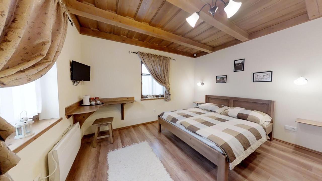 Toth Vendeghaz Es Apartmanhaz Ujfeherto Exterior foto